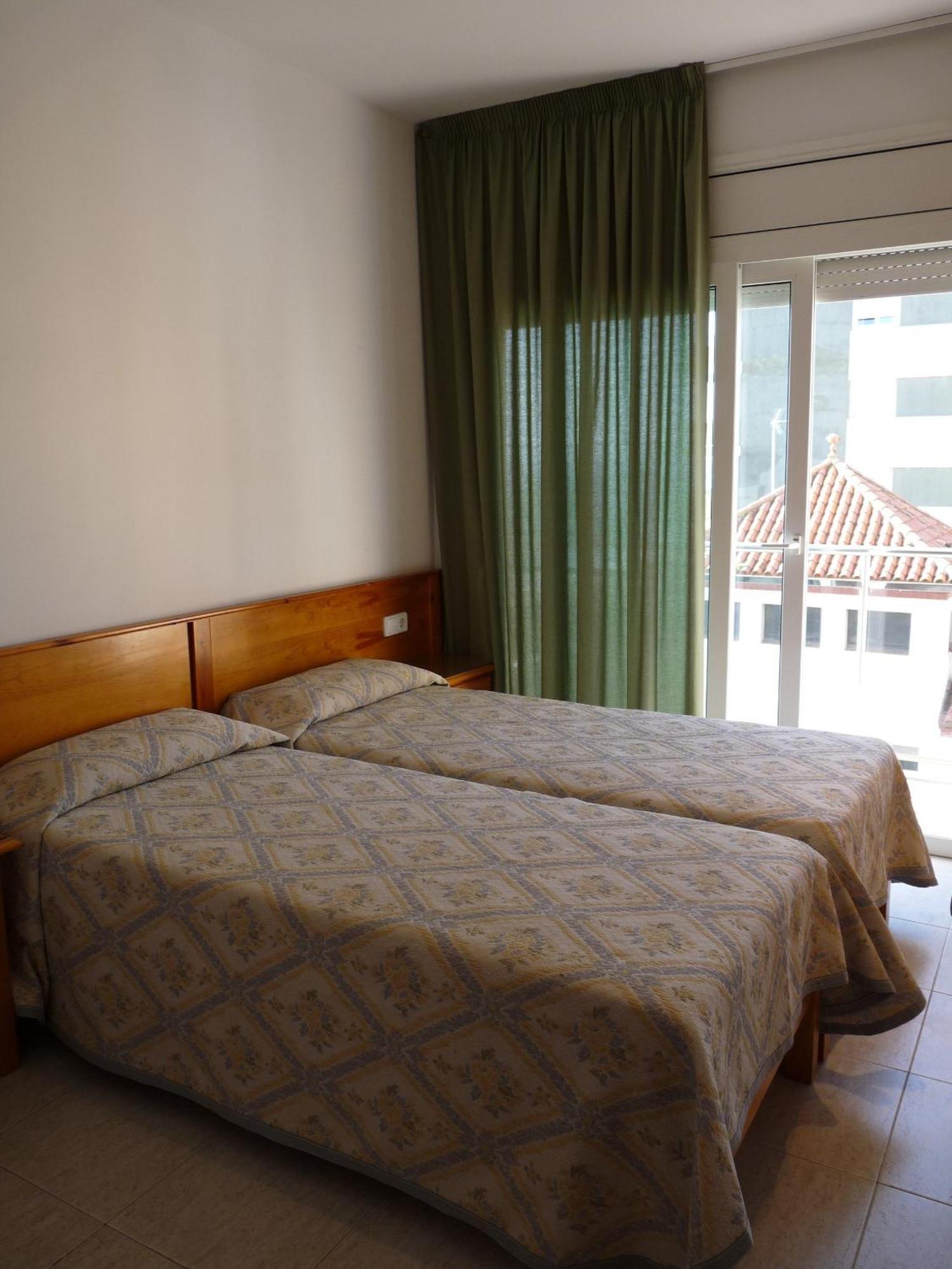 Apartaments Tropic Lloret de Mar Esterno foto